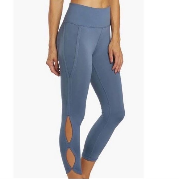 Free People Movement Light Blue Infinity Crop Leggings - Picture 1 of 11